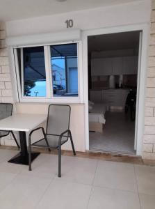 Φωτογραφία από το άλμπουμ του Apartmani Diana σε Baška Voda