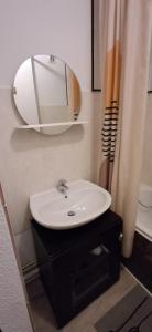 Et badeværelse på Appartement Villar d'arène + 8 billeder