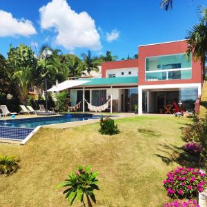 Bazén v ubytování SITIO EM IBIUNA CONDOMINIO RECREIO VERDE Piscina Aquecida nebo v jeho okolí