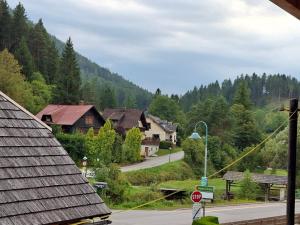 a view of a village with a stop sign at Apartment Weintraube in Rohr im Gebirge