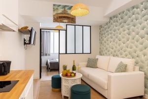 Posezení v ubytování GAMBETTA résidences hôtel Paris centre