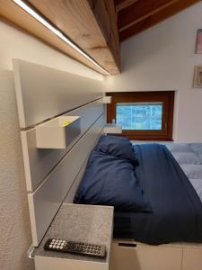 Ένα ή περισσότερα κρεβάτια σε δωμάτιο στο Maison du bois +23 φωτογραφίες