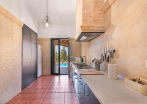 Η κουζίνα ή μικρή κουζίνα στο VILLA DURÁN ESTEBAN