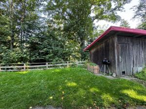 Taman di luar Ferienwohnungen Margret