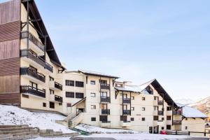 Nespecifikovaný výhled na hory nebo výhled na hory při pohledu z apartmánu + 6 fotografií