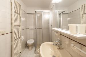 Ένα μπάνιο στο Dolomitihouse NOGHERA +38 φωτογραφίες