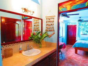 Gallery image of Casa Azul with Private Pool - Tropical Oasis - WiFi-AC-Bikes-Surfboards- Walk to point in Pavones