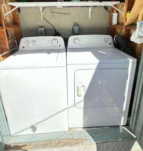 Φωτογραφία από το άλμπουμ του Central Berkeley Garden Oasis σε Μπέρκλεϊ