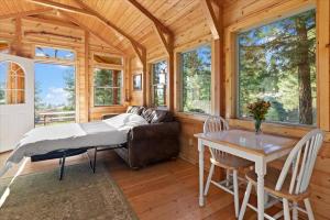 Φωτογραφία από το άλμπουμ του Beautiful Tiny House Retreat Close To Missoula σε Florence