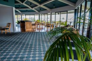 Εστιατόριο ή άλλο μέρος για φαγητό στο Waterfront 104