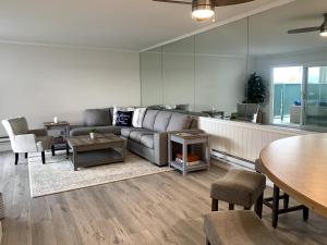 Χώρος καθιστικού στο Waterfront 104 +41 φωτογραφίες