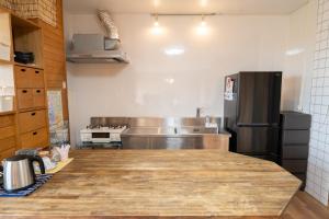 Køkken eller tekøkken på BoBo's HOUSE - Vacation STAY 95198v