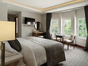 Номер в One Warwick Park Hotel