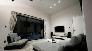 TV a/nebo společenská místnost v ubytování SARAH RESORT VILLA - Vacation STAY 22501v