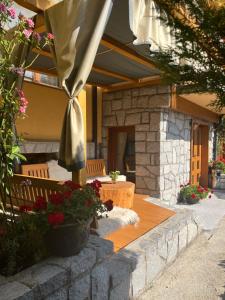 Zahrada ubytování Къща за гости ГРАНИТ + 24 fotografií