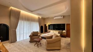 Posezení v ubytování Aryaf hostel