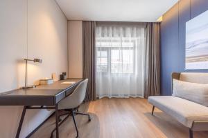 O zonă de relaxare la Atour Hotel Beijing Fengtai Station Lizhe Tiandi