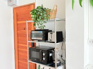 Dapur atau dapur kecil di Na KlongMuang 'ณ คลองเมือง' +28 gambar