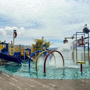 Swimmingpoolen hos eller tæt på Newston Family City View 2 Bedrooms