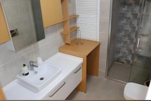 Imagen de la galería de LİLYUM HOTEL, en Uncuboz