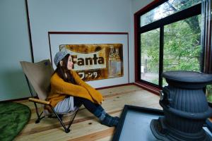 Posezení v ubytování Ohruri, a camp-style inn where you can enjoy a bon - Vacation STAY 48658v + 2 fotografie