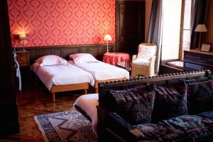 Ảnh trong thư viện ảnh của Château de la Grange Fort ở Issoire