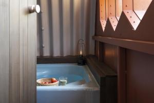 Billede fra billedgalleriet på CORRUGATED HOUSE - Vacation STAY 17005 i Toyohashi + 41 billeder