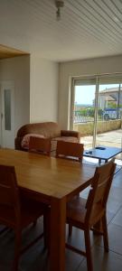 Posezení v ubytování maison havre de paix en haute Saintonge