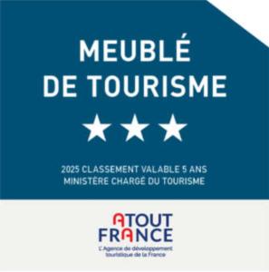 a sign that reads module de tourismence with white stars at Grande amiénoise hyper-centre, 2 Parkings, Terrasse, Vue, BBQ, Hamac, Salle de Jeux in Amiens