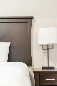 Afbeelding uit fotogalerij van 3BR Lakeside Retreat at Harrison in Harrison Hot Springs