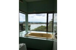 Photo de la galerie de l'établissement Cabanon Lake Tojo - Vacation STAY 29770v, à Kato