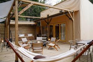 Sân trong/khu vực ngoài trời tại THE BASE GLAMPING YUGAWARA Kanagawa Glamping - Vacation STAY 74521v
