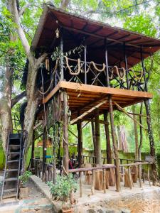 Φωτογραφία από το άλμπουμ του Mango Tree Hut udawalawe σε Udawalawe +14 φωτογραφίες