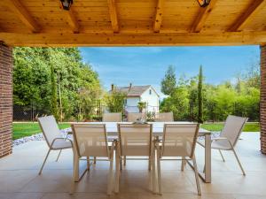 Siseõu või muu väliala majutusasutuses Villa Eva by Interhome