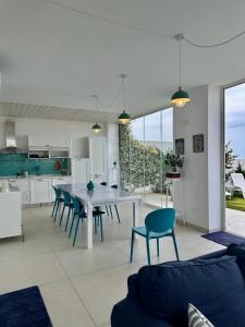 Kuchyň nebo kuchyňský kout v ubytování VillaMacchia