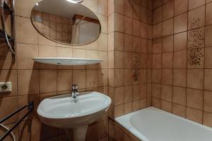 Ένα μπάνιο στο Haus ANNELIES Top 2 by MoniCare +5 φωτογραφίες