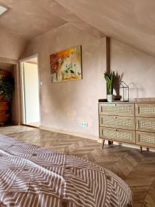 Postel nebo postele na pokoji v ubytování Apartament pod miastem
