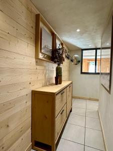 Η κουζίνα ή μικρή κουζίνα στο Appartement l'edelweiss +4 φωτογραφίες