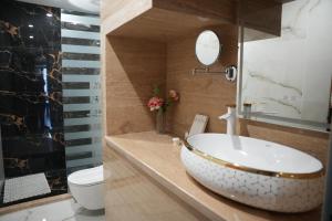 Afbeelding uit fotogalerij van Domont Hotel in Erbil