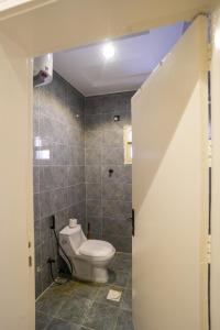 Phòng tắm tại Aknan AlNarjs