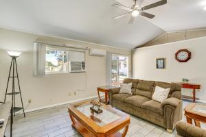 Φωτογραφία από το άλμπουμ του Pet-Friendly Unit with Yard Near Sacramento River! σε Red Bluff
