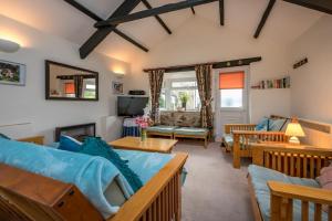 Istumisnurk majutusasutuses Camellia Cottage