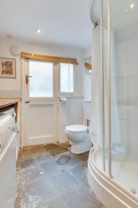 Vannituba majutusasutuses Little In Sight