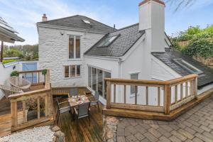 El edificio en el que está la casa vacacional