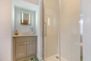 Koupelna v ubytování Hart Cottage + 14 fotografií