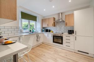 Köök või kööginurk majutusasutuses Hardy Hideaway +8 fotot