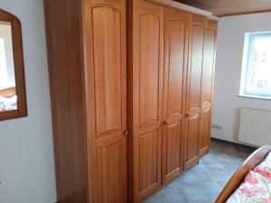 Gambar di galeri bagi Tranquil Getaway in Scenic Roes di Roes