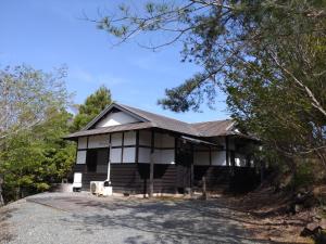 a house on the side of a road at Tentengo Shibu River - Vacation STAY 76449v in Ono