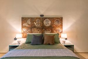 Postel nebo postele na pokoji v ubytování La Cueva de Piedra