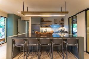 Kuchyň nebo kuchyňský kout v ubytování La Cueva de Piedra